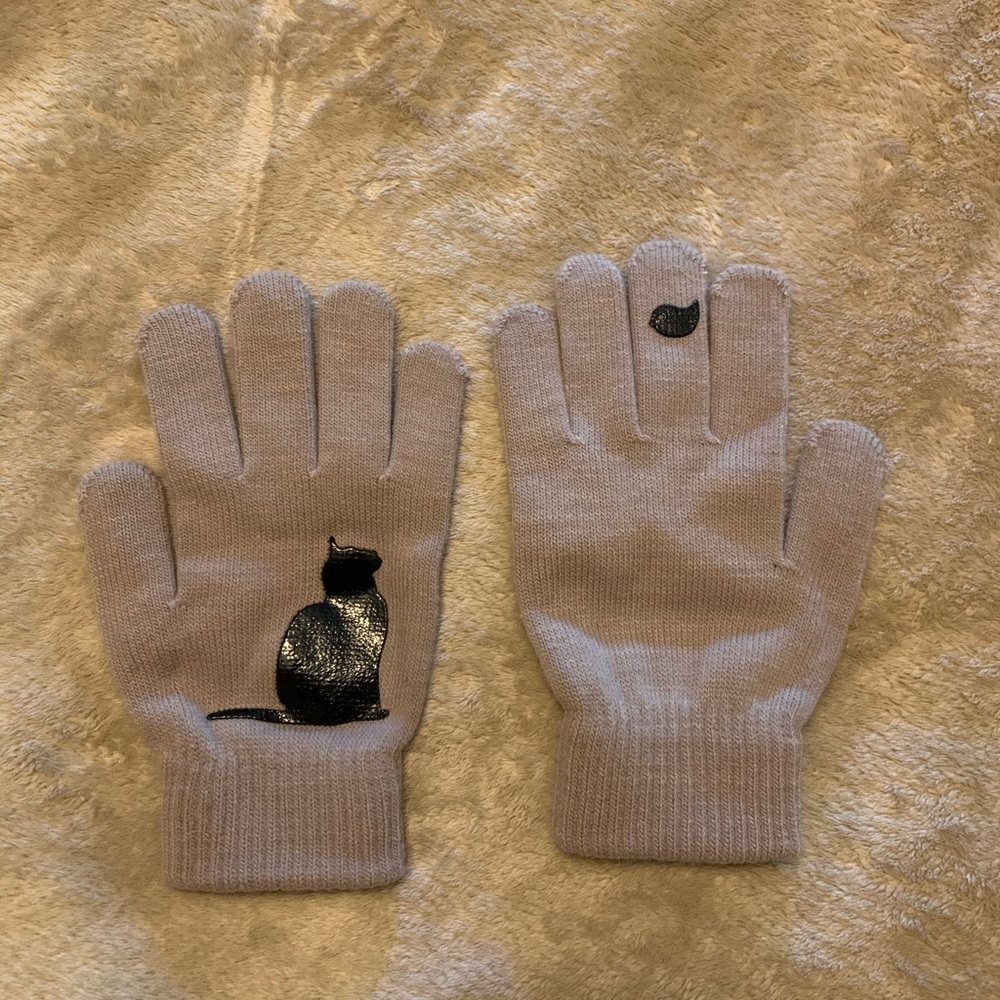 Cute pair of knit gloves cat/bird design - Picture 2 of 8